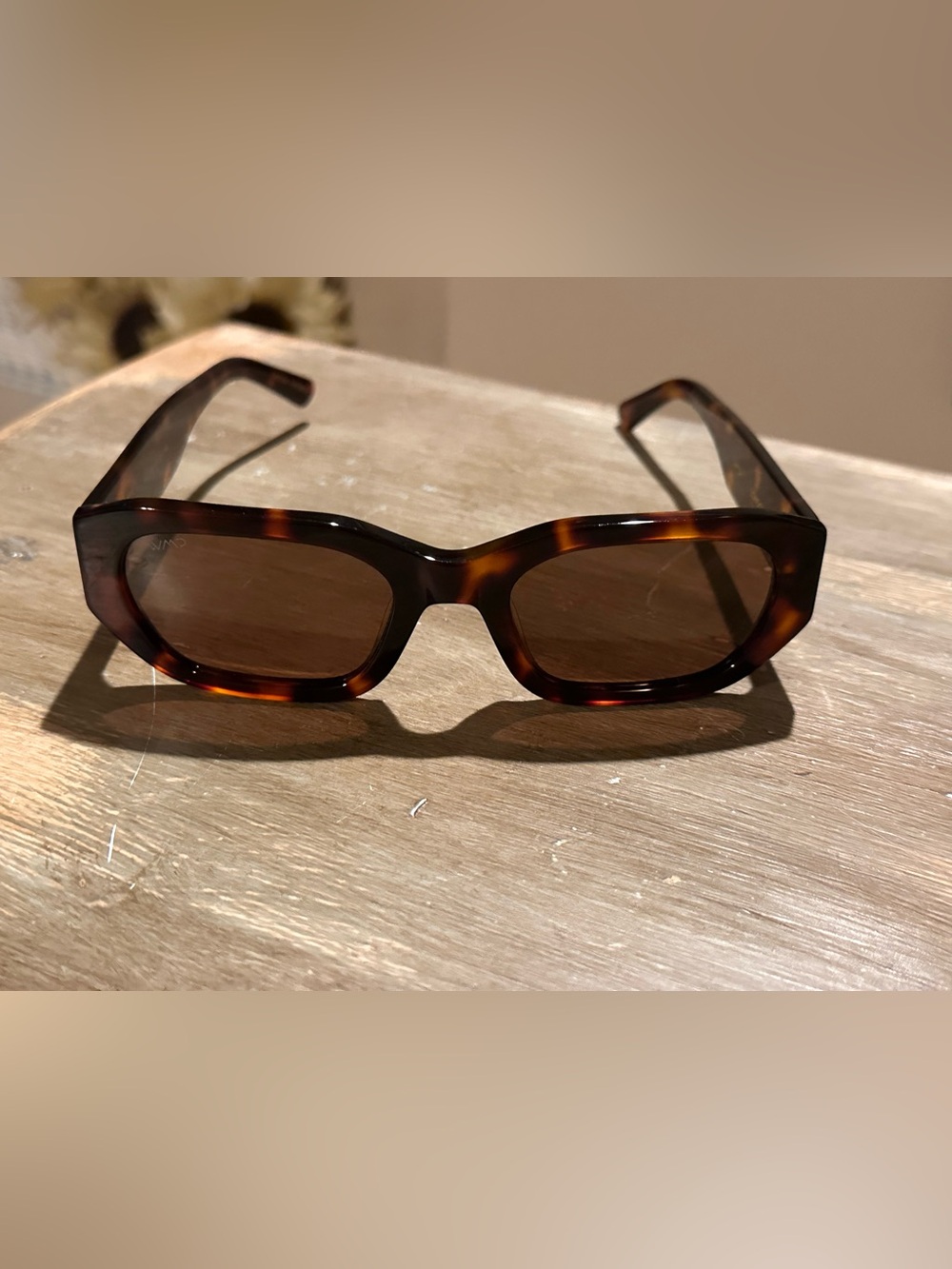 Retro Tortoiseshell Rectangle Sunglasses - Brown Lenses